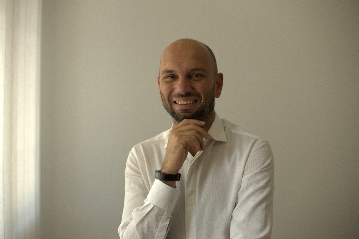 Davide, 38 anni<br>Biologo, 32 anni <br>Freelance